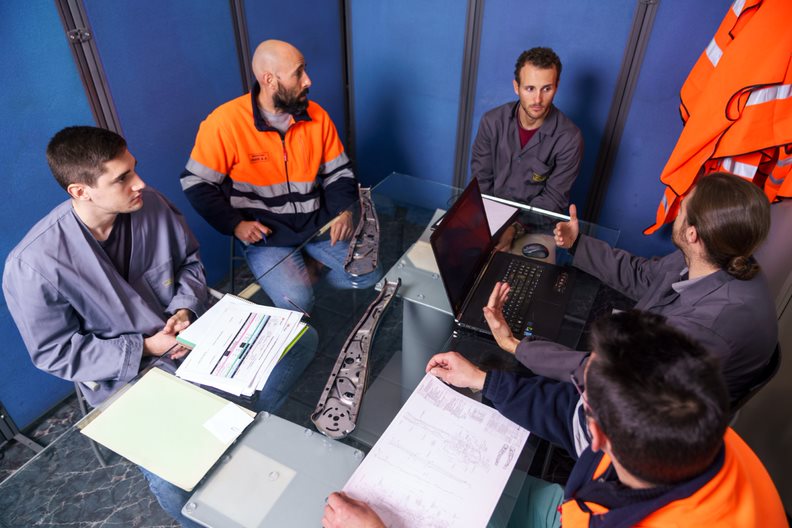 manufacturas-cruce-equipo